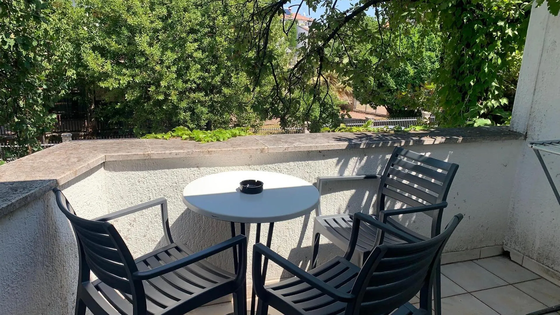 Gargamelo Pension Porec 3*,